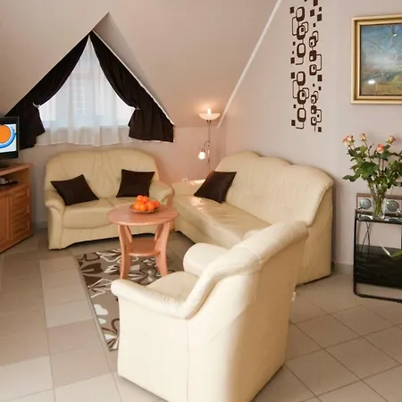 Apartment Ilona Apartman *
